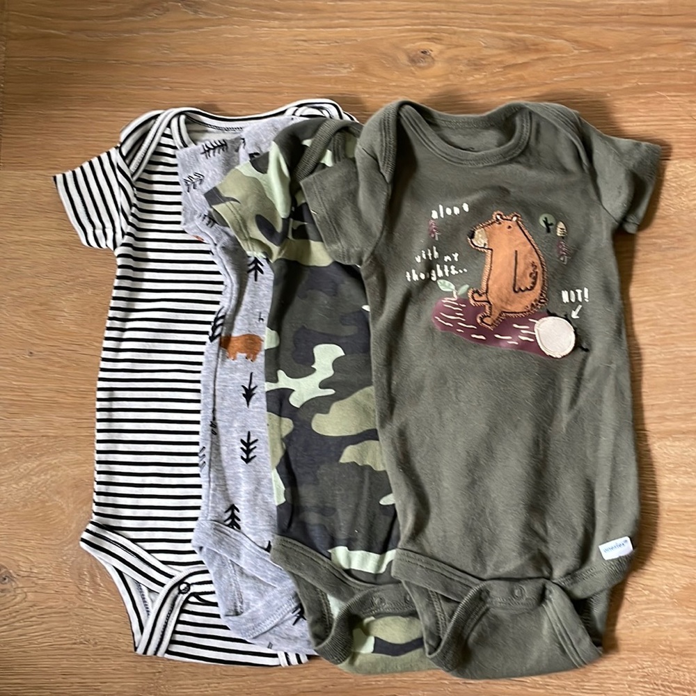 4 Gerber 3-6M Baby Boy Onesies